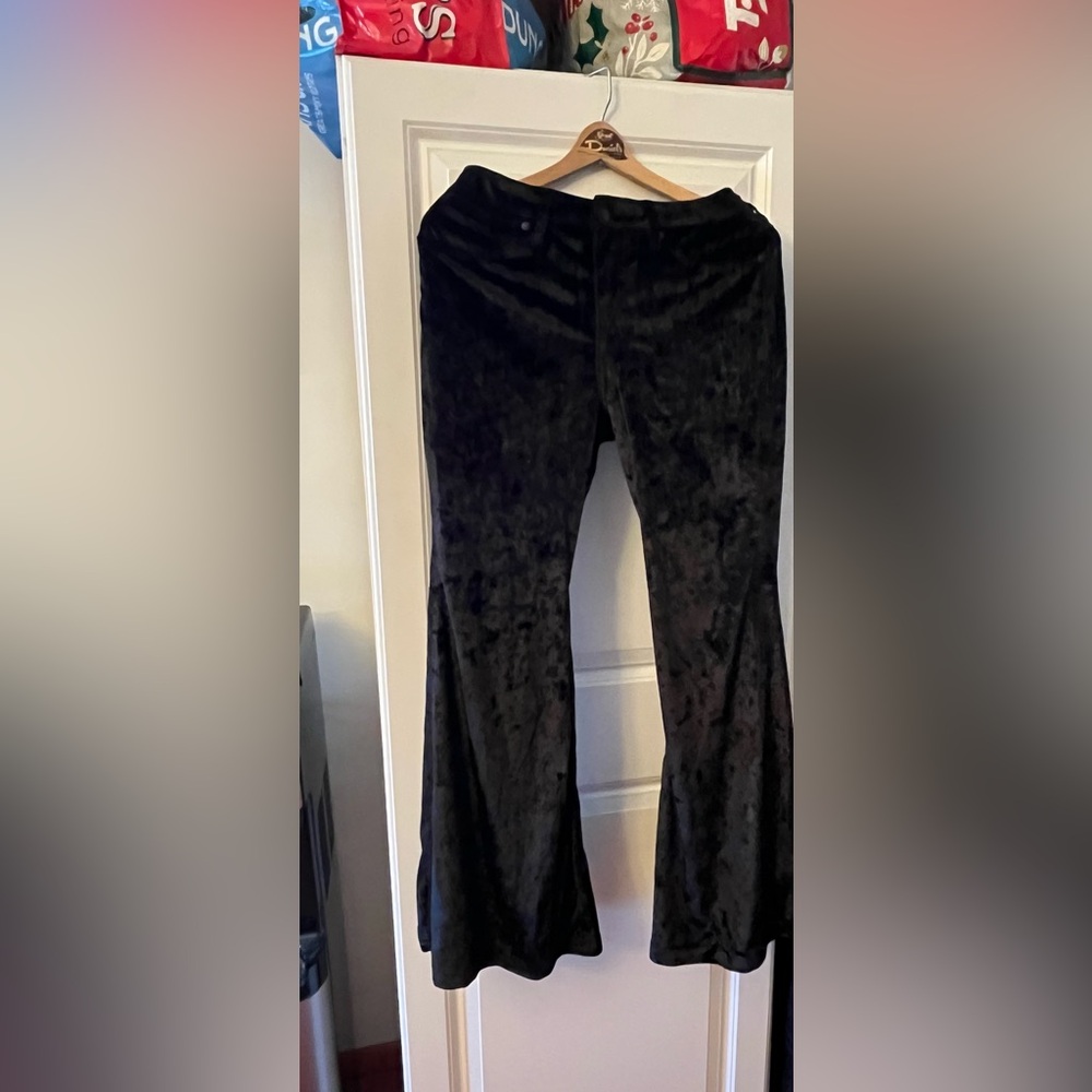 Wrangler velvet bell bottoms